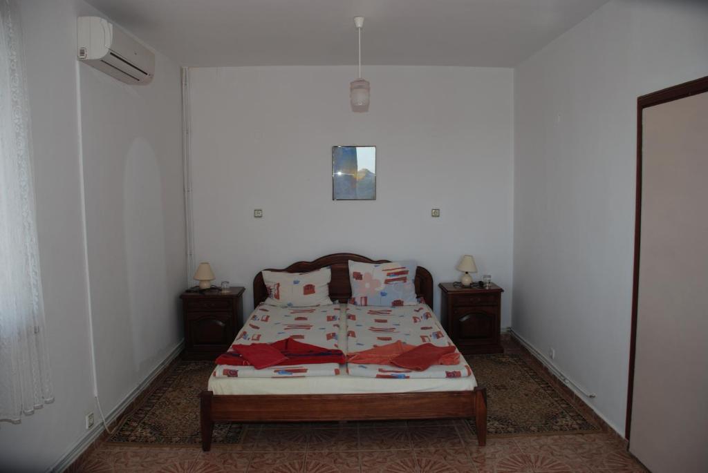 Guest House Nash Dom Kavarna Habitación foto